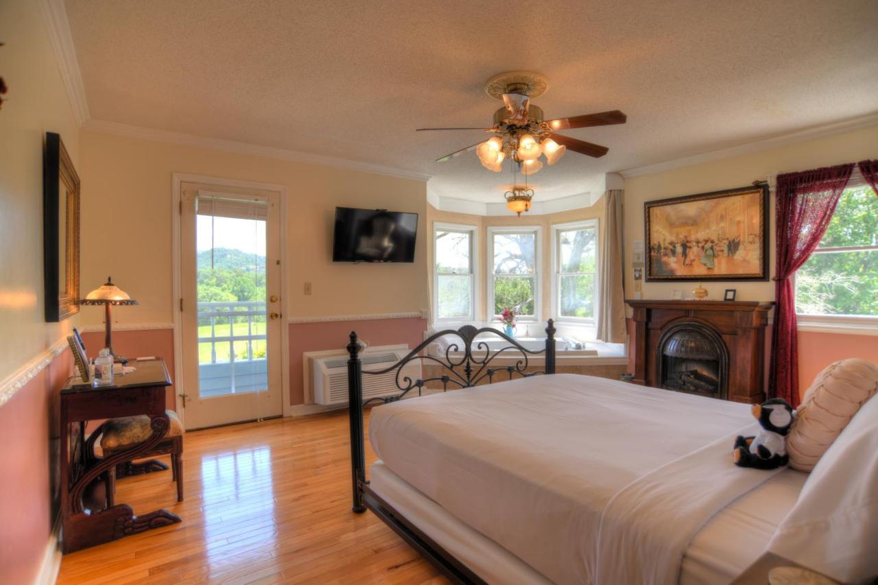 Blue Mountain Mist Country Inn Sevierville Exteriér fotografie